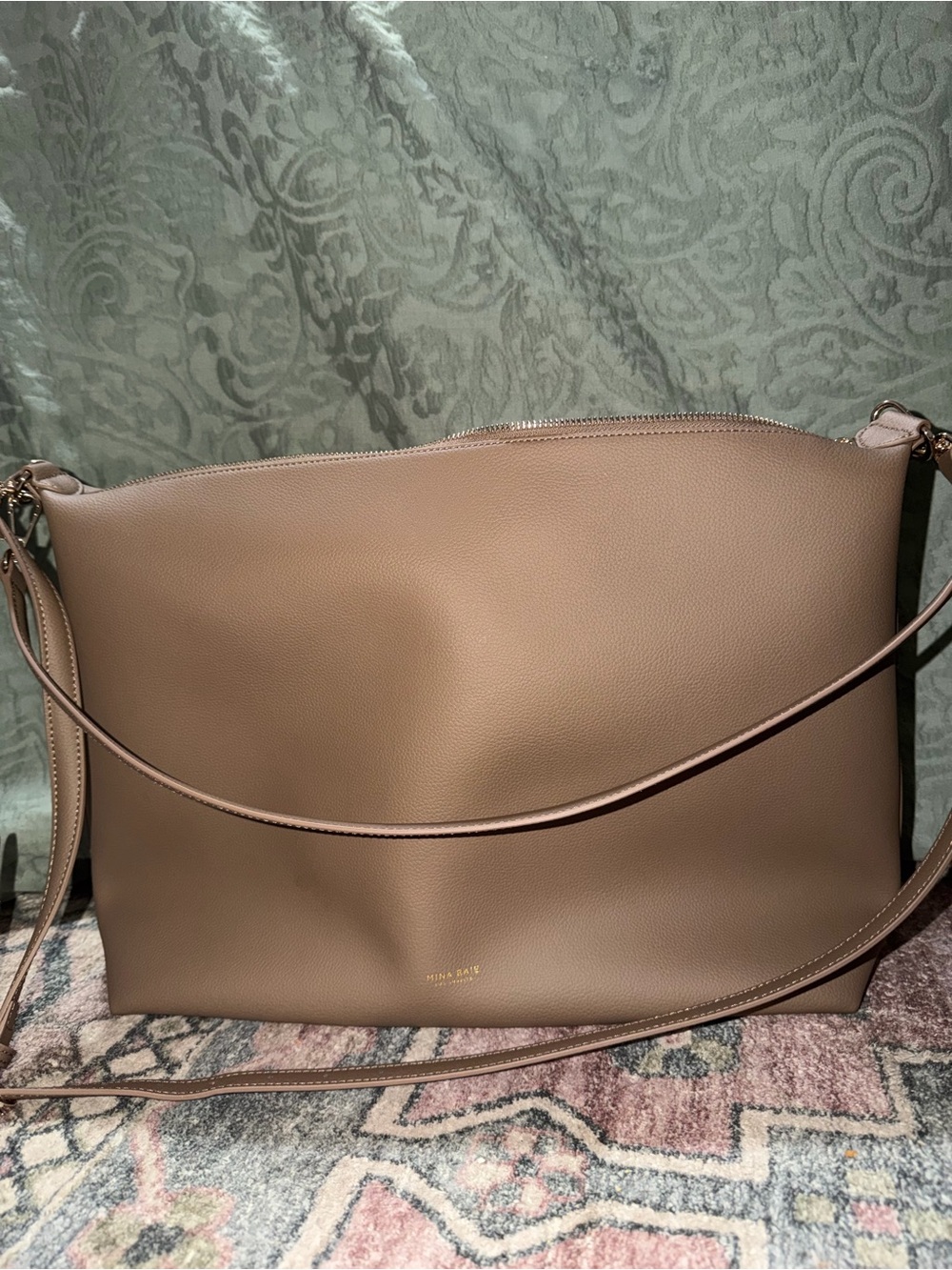 Mina Baie sienna vegan midi